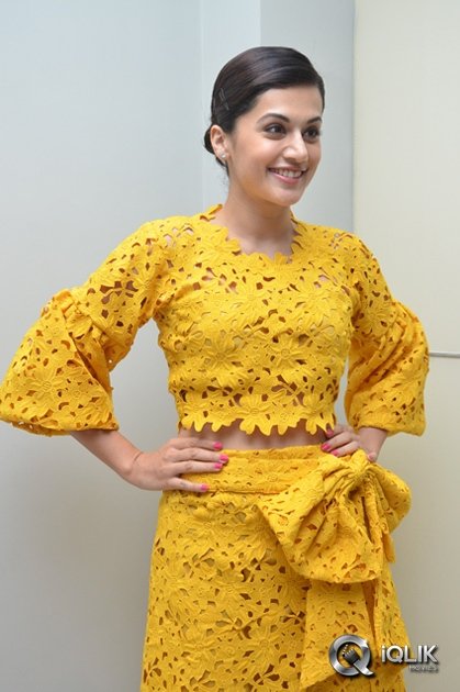 Taapsee-Pannu-at-Ghazi-Movie-Press-Meet